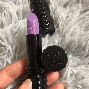 Kat Von D lipstick 💄